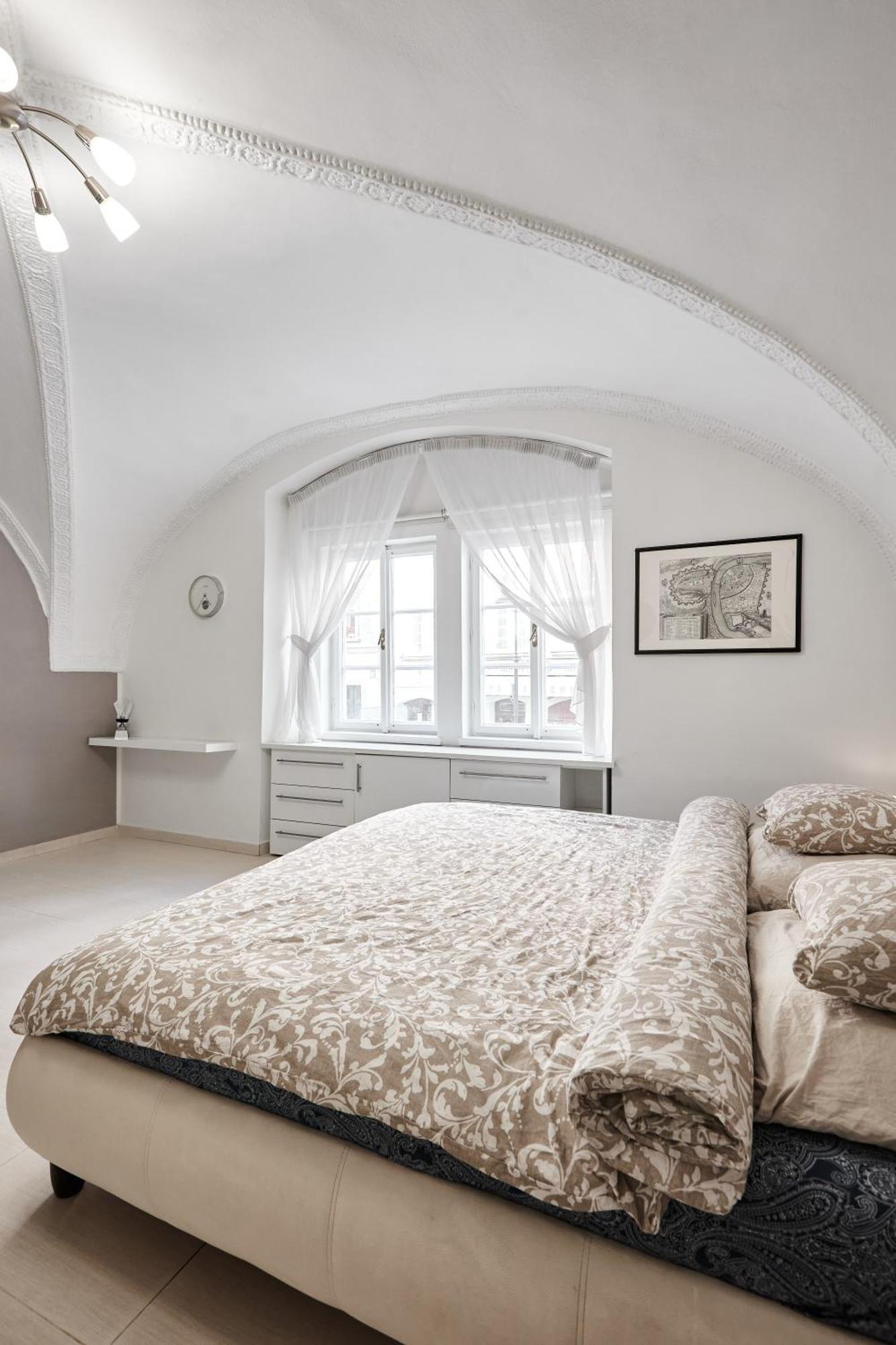 Apartment At The Blue Lion & Parking Assistance